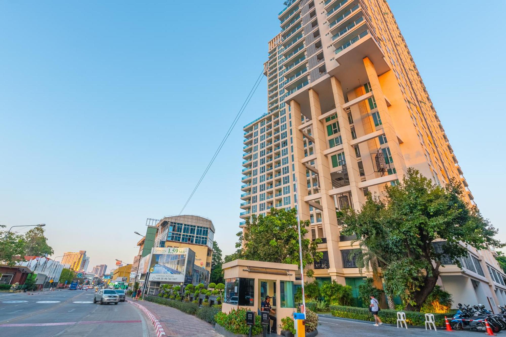 City Garden Tower By Pattaya Holiday Exterior photo